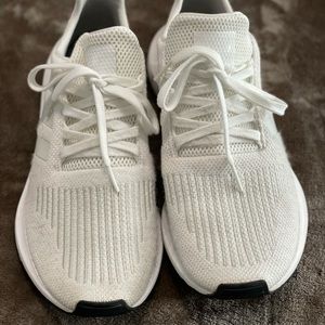 Adidas Swift Run Men Shoes Size 10